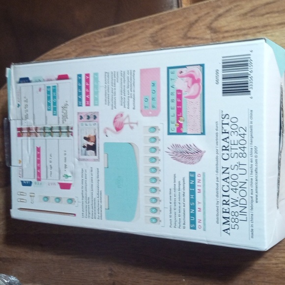 Bin003NewInBox Punch Board - Picture 3 of 4